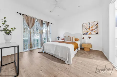 Property photo of 4 Tusmore Rise Craigieburn VIC 3064