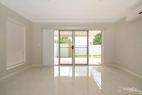 Property photo of 1/5 Hampton Street Newtown QLD 4350