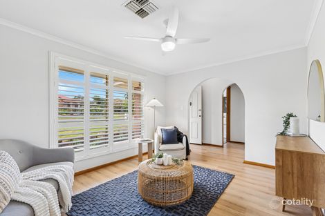 Property photo of 10 Potter Drive Woodcroft SA 5162