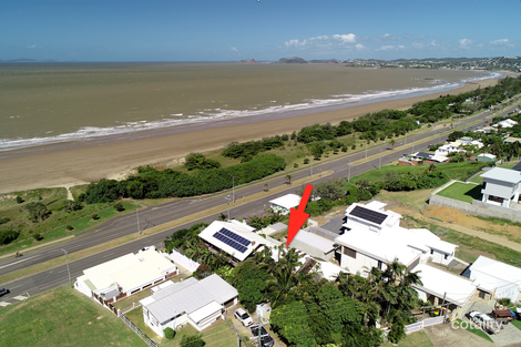 9 Kerr St, Meikleville Hill, QLD 4703