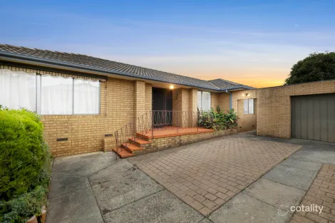 Property photo of 31 Whitehaven Crescent Mulgrave VIC 3170
