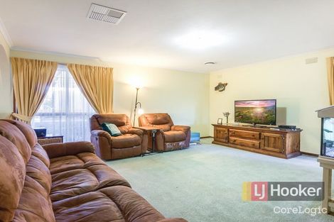 Property photo of 23 Rowes Road Werribee VIC 3030