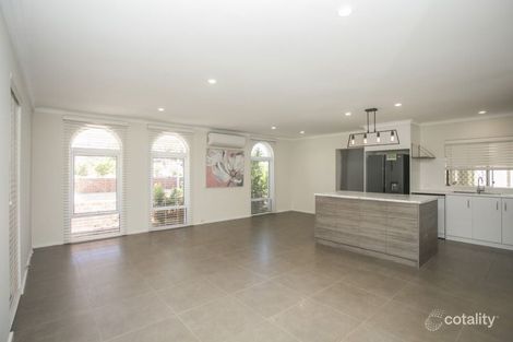 82 Hamersley Pl, Morley, WA 6062