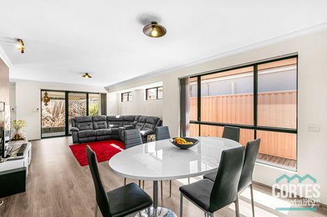 Property photo of 35 Panozza Circle Maddington WA 6109