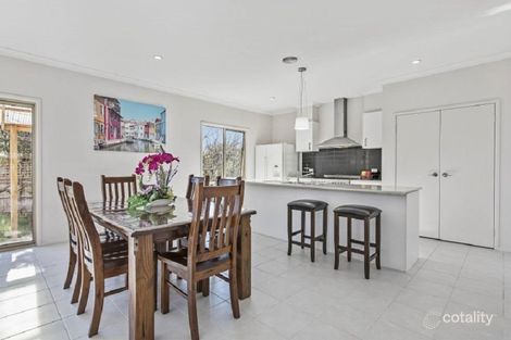 Property photo of 7 Cliveden Avenue Frankston VIC 3199