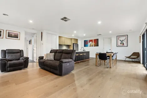 Property photo of 16A Longley Street Alfredton VIC 3350