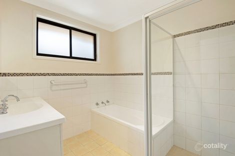 Property photo of 3 Gladys Avenue Berkeley Vale NSW 2261