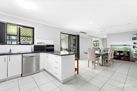 Property photo of 11 Chanak Close Point Vernon QLD 4655