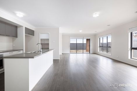 Property photo of 24 Crowther Drive Lucas VIC 3350