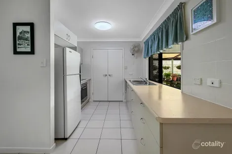 Property photo of 68 Franklin Drive Mount Louisa QLD 4814