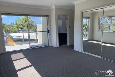 5/13 Chirn Cres, Labrador, QLD 4215