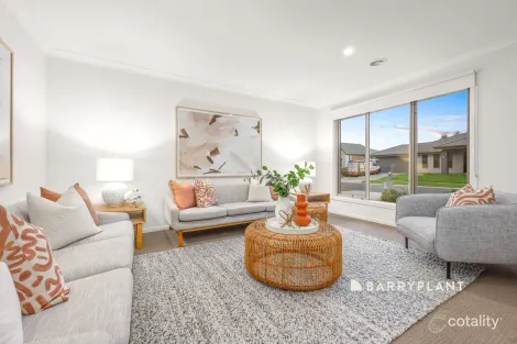 Property photo of 55 Pepper Crescent Drouin VIC 3818