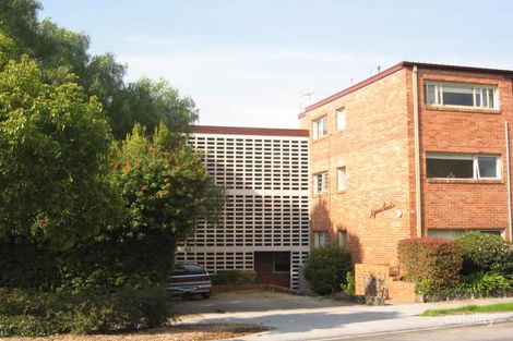 Property photo of 8/6-10 Wyuna Avenue Hawthorn VIC 3122