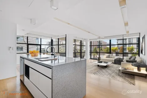 2/25-35 Eastlake Pde, Kingston, ACT 2604