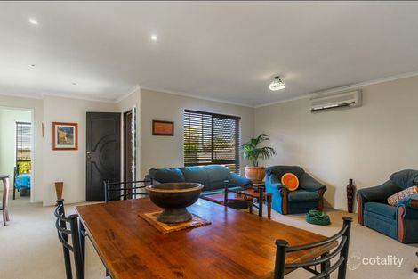 Property photo of 11 Front Court Marsden QLD 4132