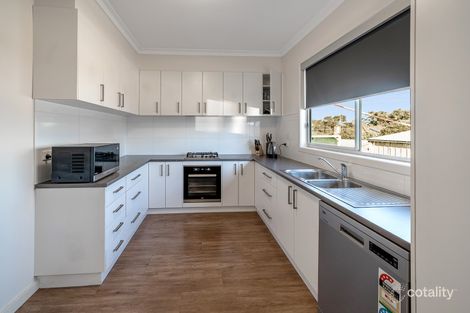 Property photo of 20 Lansell Street Kangaroo Flat VIC 3555