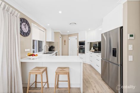 Property photo of 61 Bronzewing Drive Erina NSW 2250