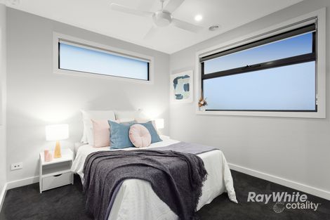 Property photo of 2/34 Elton Road Ferntree Gully VIC 3156