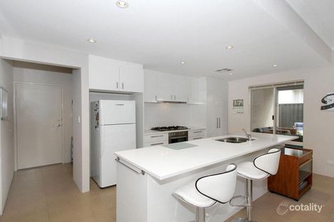 Property photo of 6 Opalite Way Aveley WA 6069