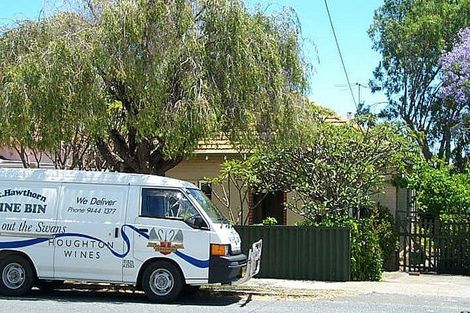 151 Egina St, Mount Hawthorn, WA 6016
