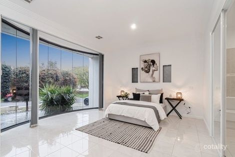 Property photo of 3 Silvan Terrace Greenvale VIC 3059