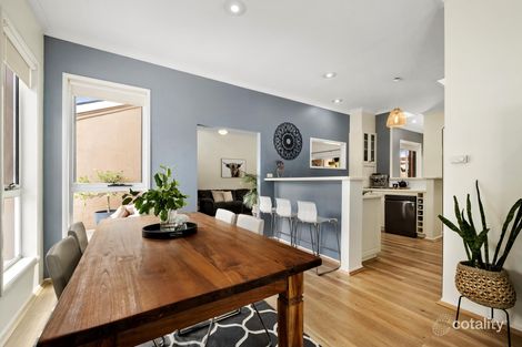 Property photo of 13 Rumbelow Court Nicholls ACT 2913