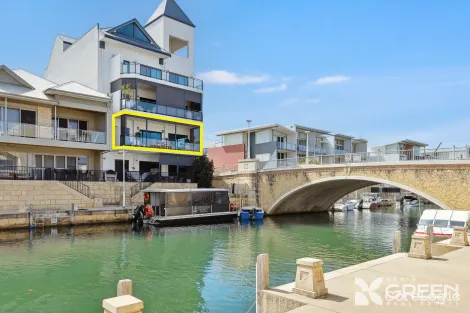 Property photo of 2/1 Florian Mews Mandurah WA 6210