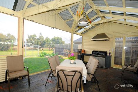 Property photo of 10 Branagan Drive Aspendale Gardens VIC 3195