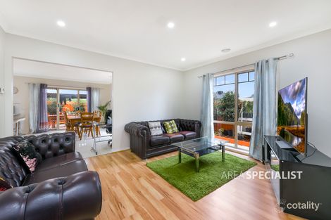 Property photo of 9 Malfoy Mews Cranbourne West VIC 3977