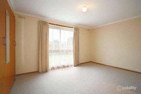 Property photo of 21 Iona Drive Sebastopol VIC 3356