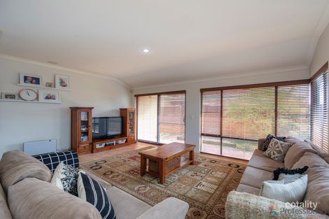 Property photo of 1 Spruce Place Thornlie WA 6108