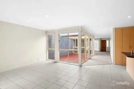 Property photo of 2D Watsons Road Newcomb VIC 3219