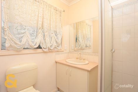 Property photo of 3 Truscott Avenue Roxburgh Park VIC 3064