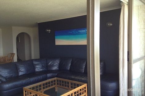 11d/10 Marine Pde, Southport, QLD 4215