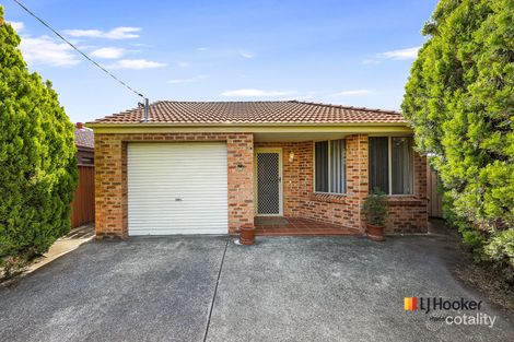 2B URALLA AVE, PADSTOW, NSW 2211