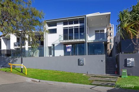 Property photo of 13 Flinders Parade Scarborough QLD 4020