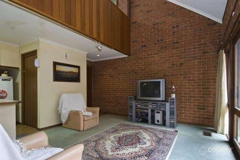 Property photo of 9/5 Luck Street Eltham VIC 3095
