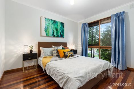 Property photo of 13 Ferres Court Glen Waverley VIC 3150