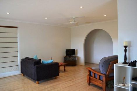 14 Nullor St, Scarness, QLD 4655