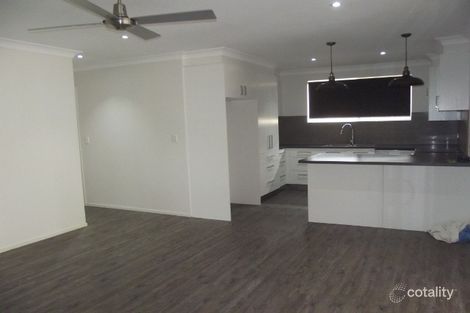Property photo of 1/17 Evandale Crescent Miami QLD 4220