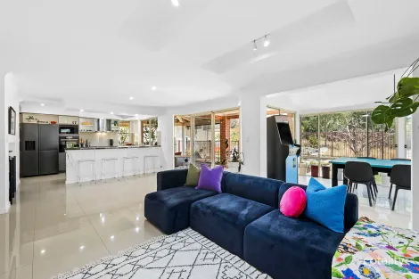 Property photo of 27 Rufford Lane Canning Vale WA 6155