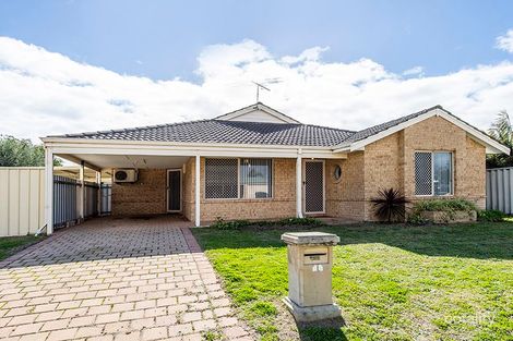 14 Zedora Loop, Port Kennedy, WA 6172