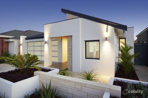 67 Fourth Ave, Shoalwater, WA 6169