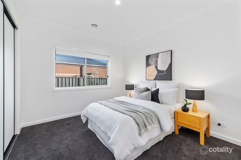 Property photo of 11 Zellar Court Thurgoona NSW 2640