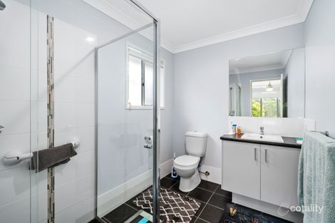 Property photo of 31A Aspinall Street Leichhardt QLD 4305