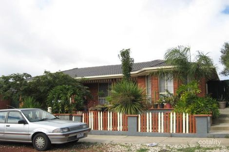 33 Bungarim Wynd, Sydenham, VIC 3037