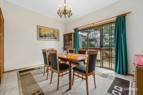 Property photo of 8 Kippax Place Menai NSW 2234