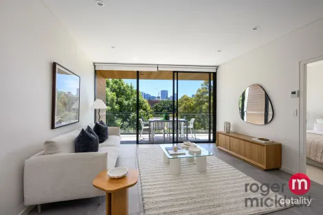 Property photo of 702/2F Wentworth Park Road Glebe NSW 2037