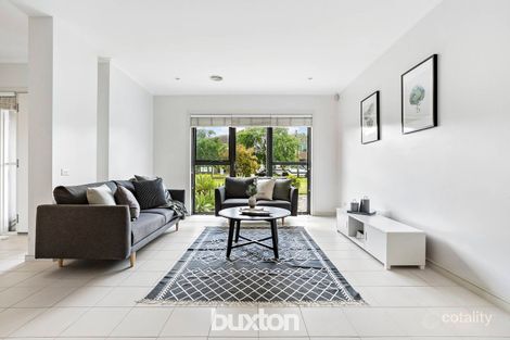 Property photo of 28 St Andrews Drive Heatherton VIC 3202