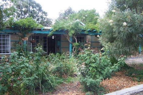 Property photo of 15 Hinkler Road Kalamunda WA 6076